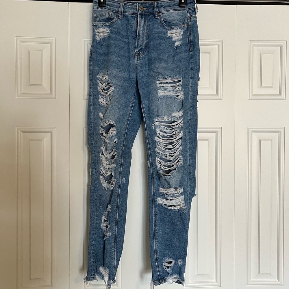 American Eagle Ripped Women's Jeans